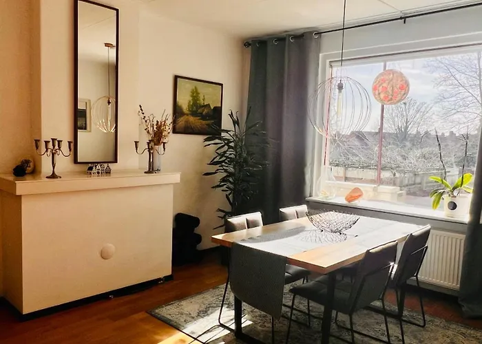 Light And Spacious Getaway House Дом отдыха *